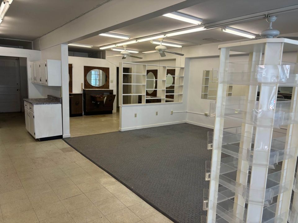 Beautiful Retail space